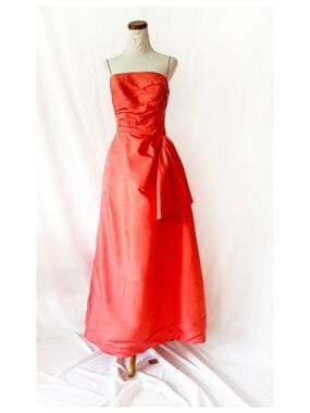 Vintage 1950's Frank Starr Coral Silk Taffeta Ball Gown: Crinoline Skirt